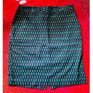 SOLD Tommy Hilfiger Mini Skirt Size 0
